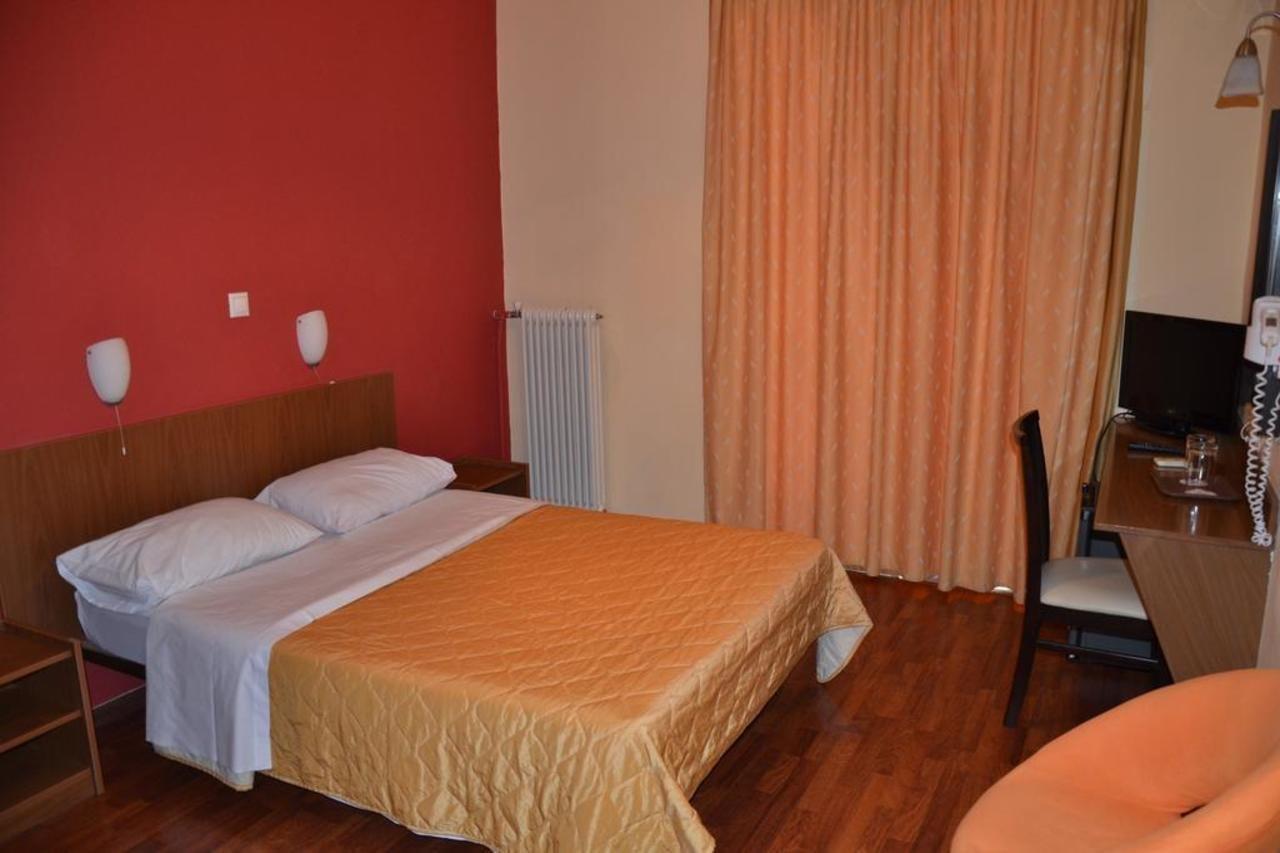 Hotel Exarchion Athens Exterior photo