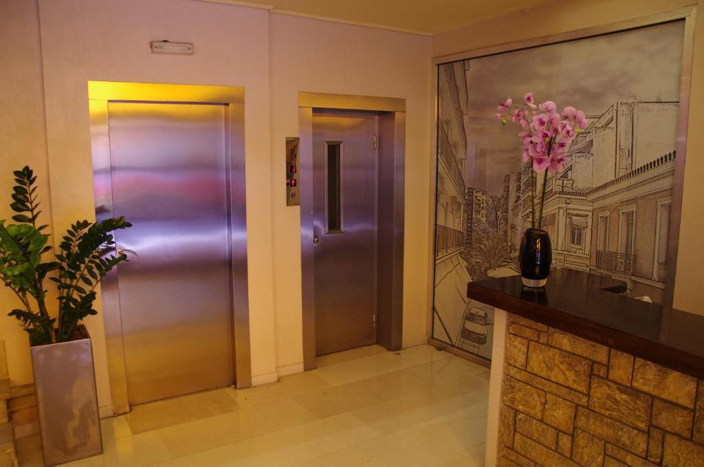 Hotel Exarchion Athens Exterior photo